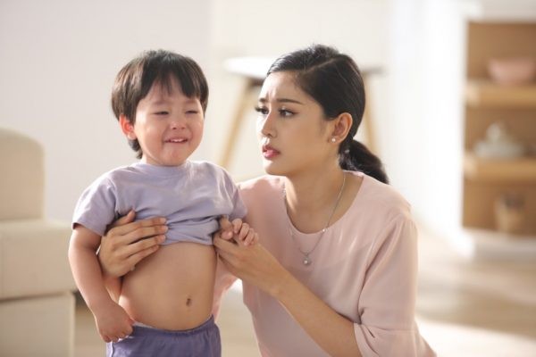 5 Cách chữa đầy bụng cho trẻ 2 tuổi hiệu quả bố mẹ nào cũng nên biết